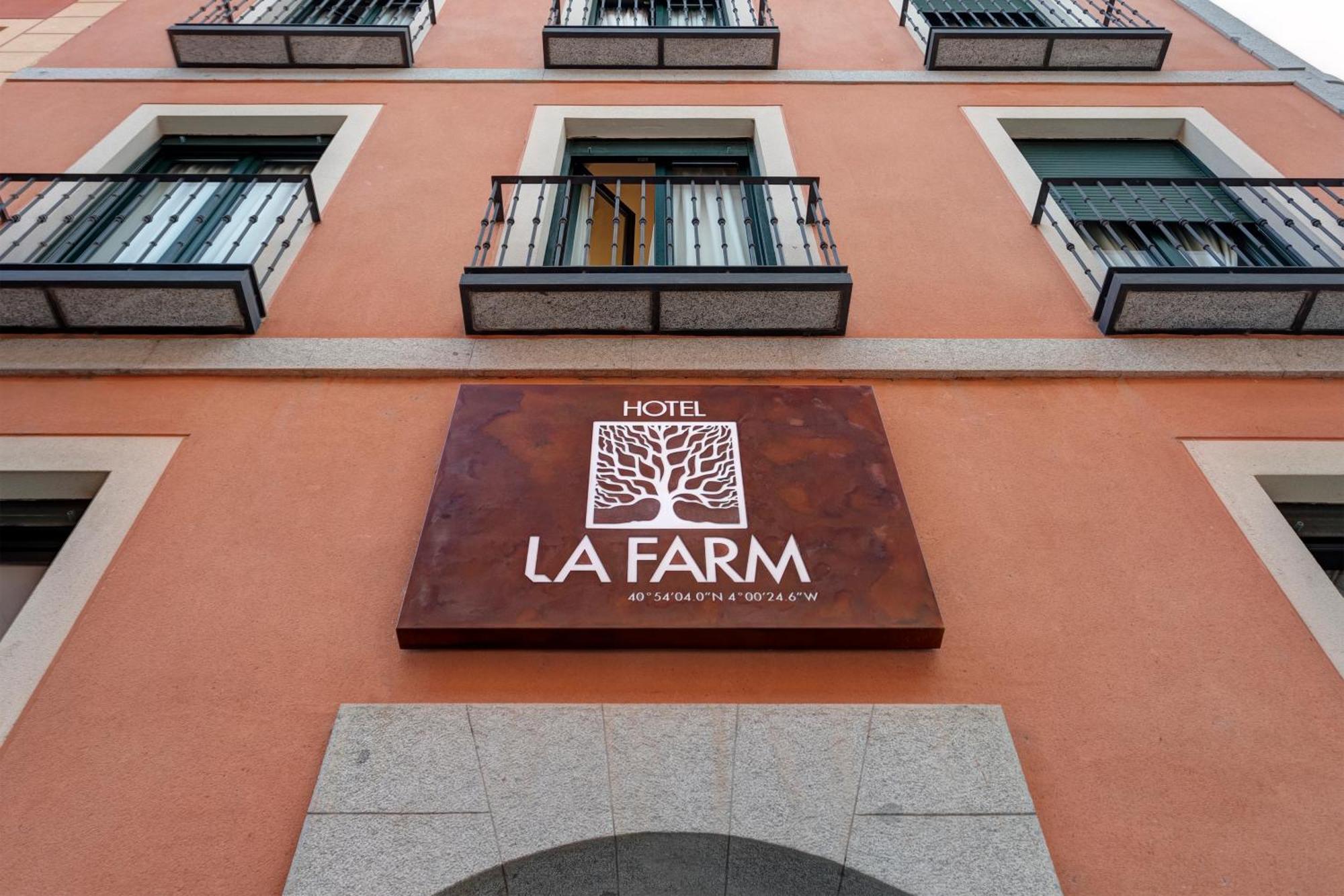 Hospedium Hotel La Farm San Ildefonso Exterior foto
